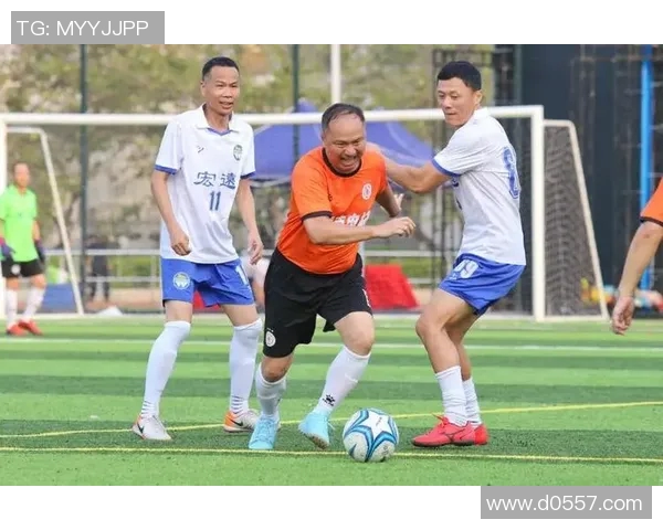 中国足球队奋勇拼搏展现风采期待在国际赛场上再创辉煌