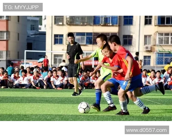 足球是宝藏运动，传递激情与团结的力量，点燃梦想与希望的火焰